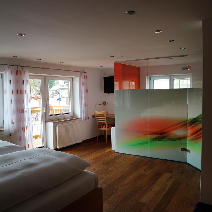 Hotel Bellevue Riezlern Εξωτερικό φωτογραφία