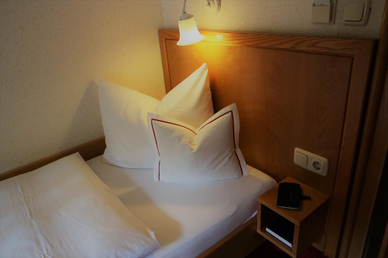 Hotel Bellevue Riezlern Εξωτερικό φωτογραφία